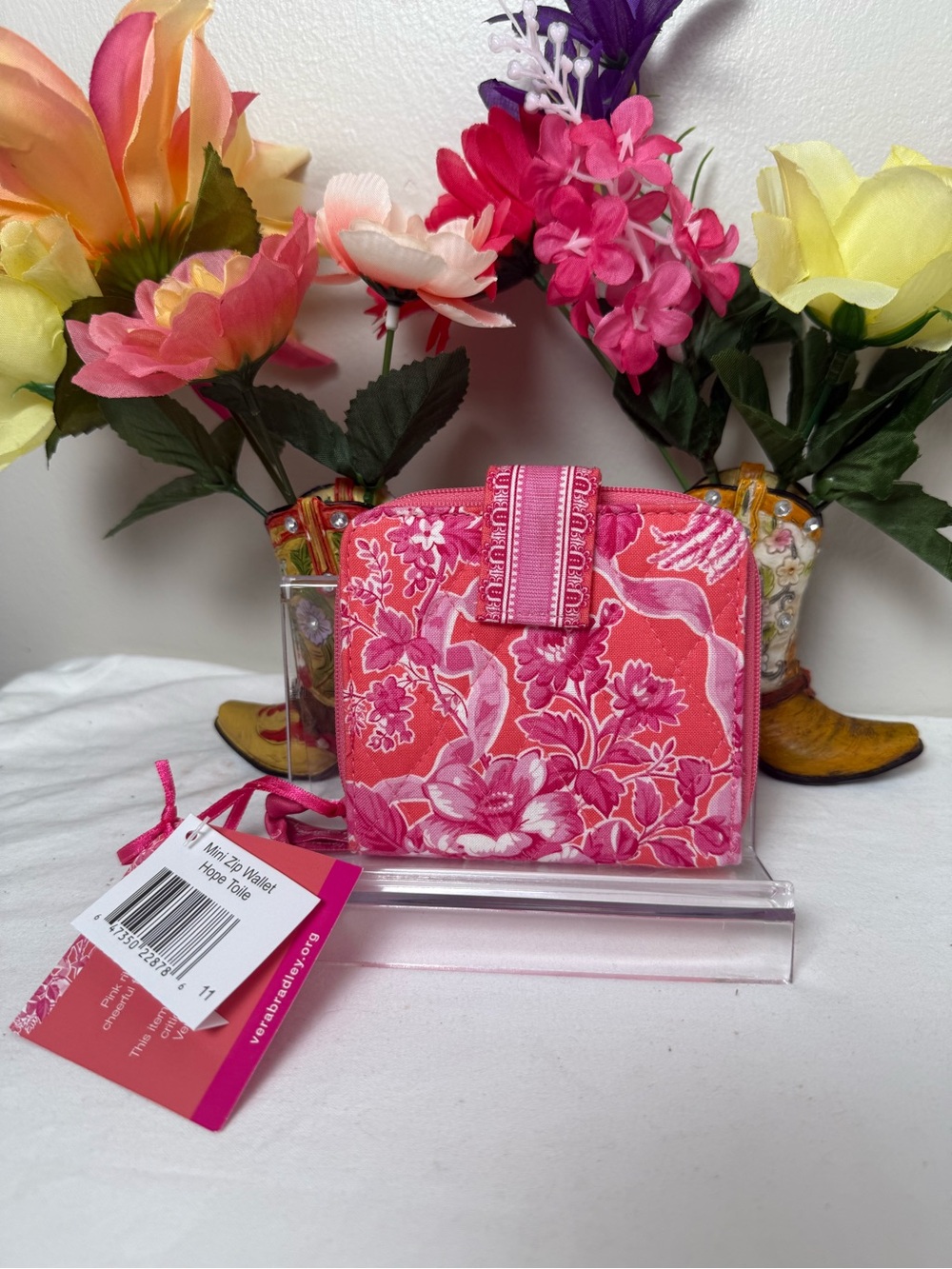 NWT Vera Bradley Hope Toile Mini Zip Around Wallet - Pocket Wallet LAST ONE!
